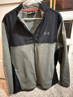 Under Armour Men's Gray and Black Performance Full-Zip Jacket